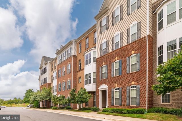 22354 CONCORD STATION TER, Ashburn, VA 20148