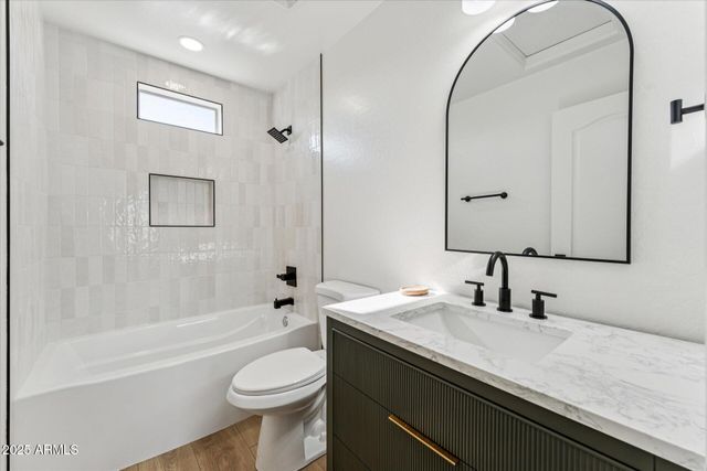 9934 E EMPRESS Avenue, Mesa, AZ 85208