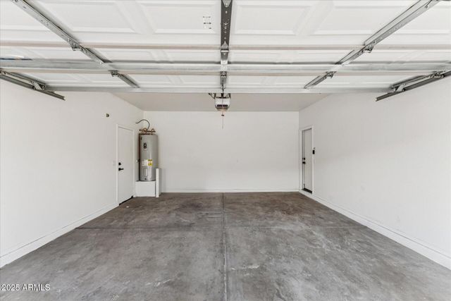 9934 E EMPRESS Avenue, Mesa, AZ 85208