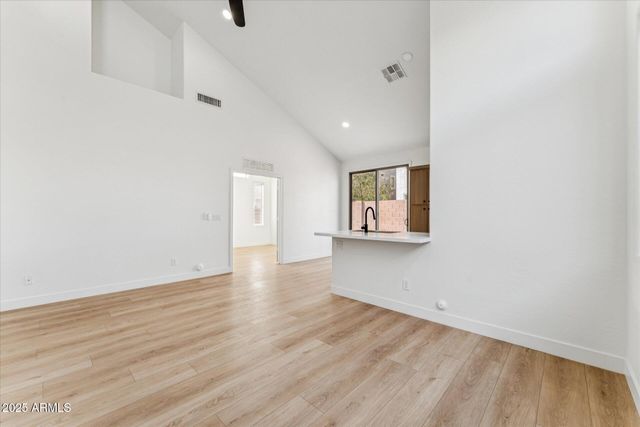 9934 E EMPRESS Avenue, Mesa, AZ 85208