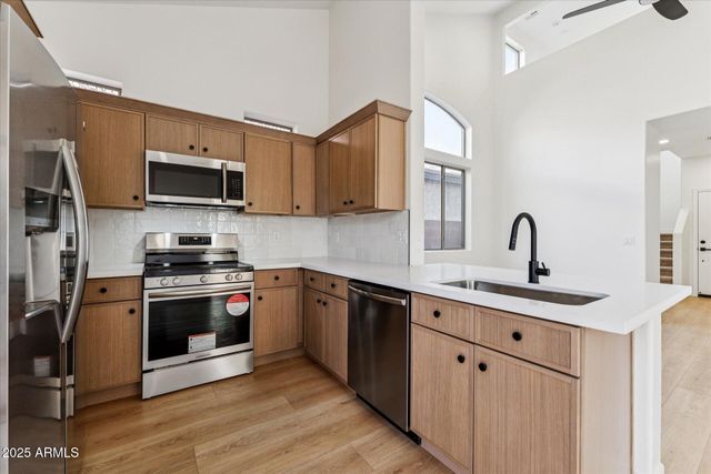 9934 E EMPRESS Avenue, Mesa, AZ 85208