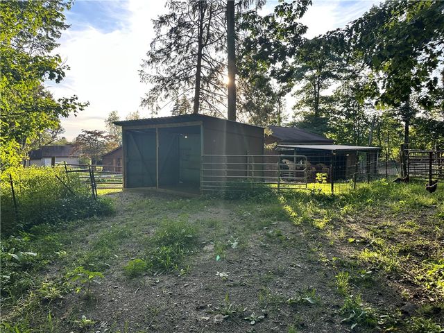 1496 Methodist Rd, Salem Twp, PA 16125