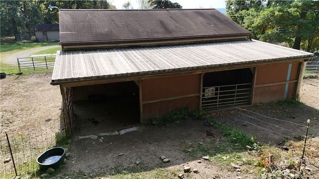 1496 Methodist Rd, Salem Twp, PA 16125