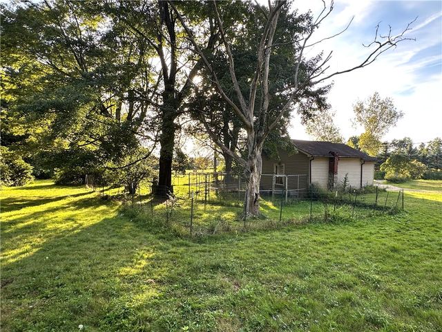 1496 Methodist Rd, Salem Twp, PA 16125