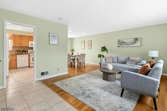 17 GARSIDE PLACE, Clark Twp., NJ 07066