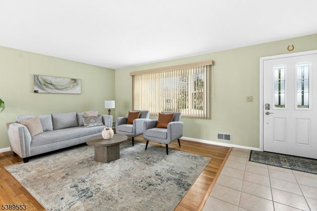 17 GARSIDE PLACE, Clark Twp., NJ 07066
