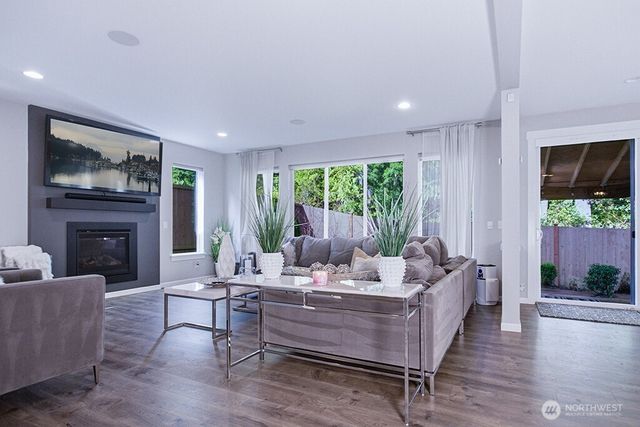 4983 Cornelia Court, Gig Harbor, WA 98332