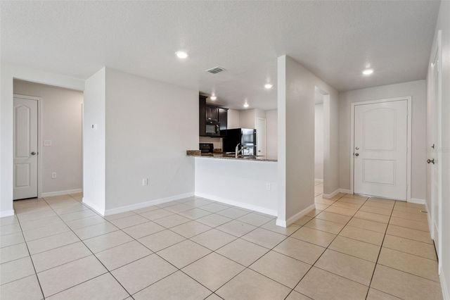 1613 ORNE STREET, Mascotte, FL 34753