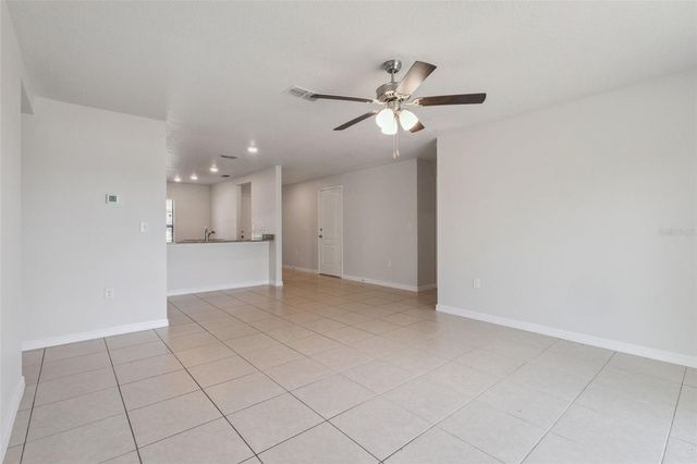 1613 ORNE STREET, Mascotte, FL 34753