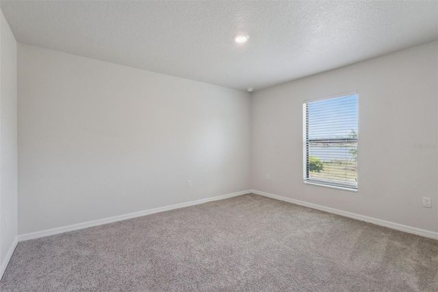 1613 ORNE STREET, Mascotte, FL 34753