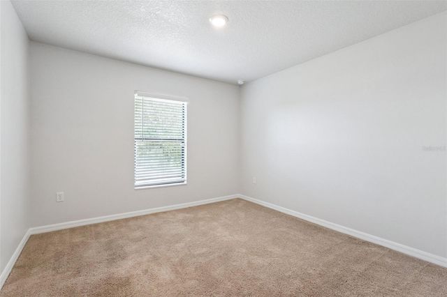1613 ORNE STREET, Mascotte, FL 34753