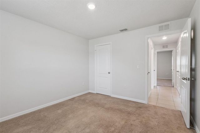 1613 ORNE STREET, Mascotte, FL 34753