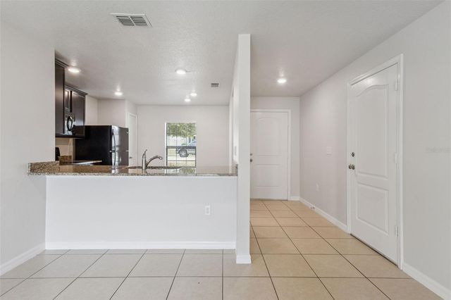 1613 ORNE STREET, Mascotte, FL 34753