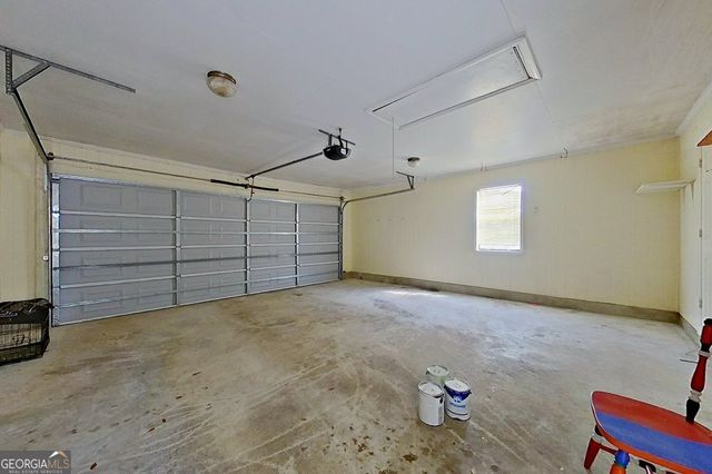 565 S OAKS Courts, Waycross, GA 31503