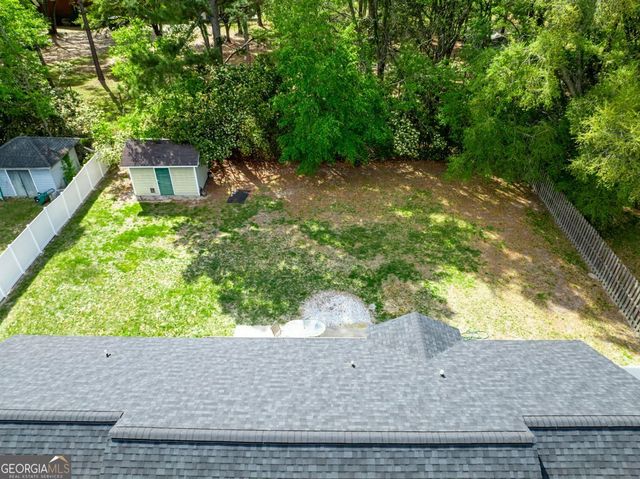 565 S OAKS Courts, Waycross, GA 31503