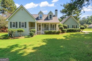 150 Acorn Drive, Mcdonough, GA 30253