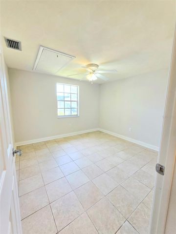 4213 HAMPTON DRIVE 4213, New Port Richey, FL 34652