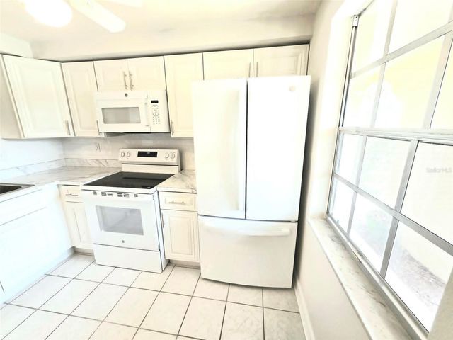 4213 HAMPTON DRIVE 4213, New Port Richey, FL 34652