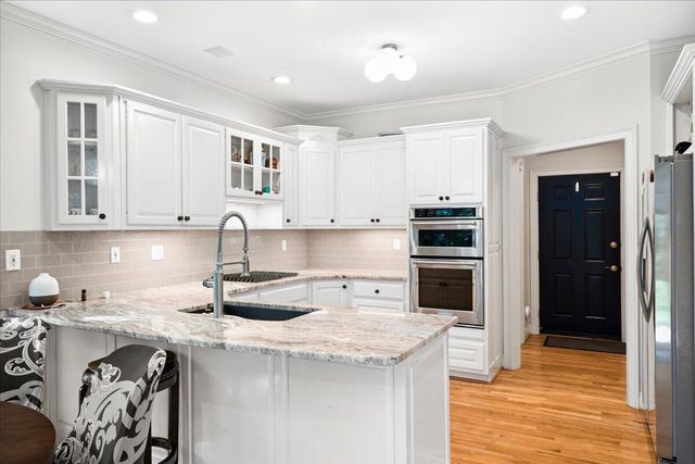 3216 Darlington Circle, Lexington, KY 40509