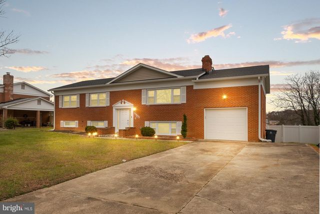 11511 PISCATAWAY RD, Clinton, MD 20735