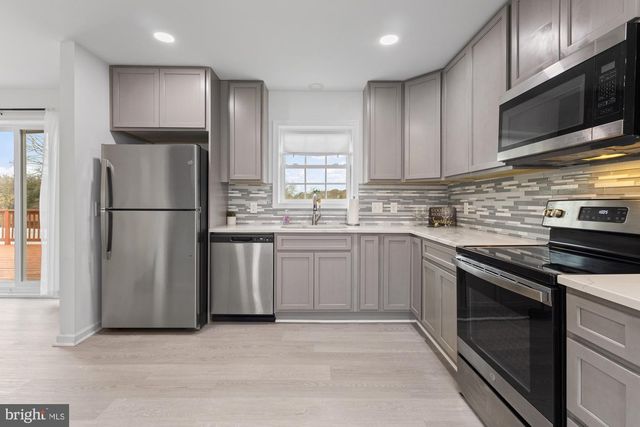 11511 PISCATAWAY RD, Clinton, MD 20735