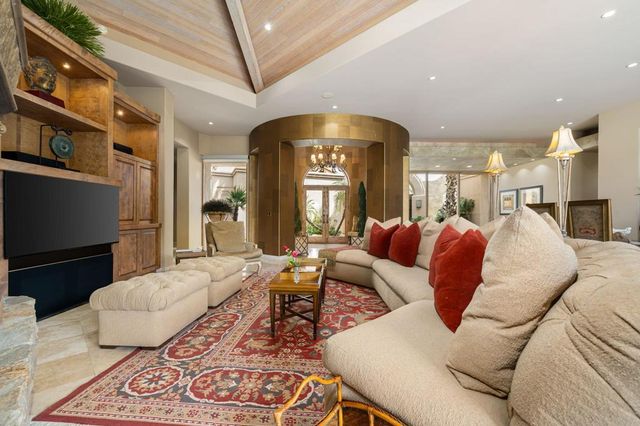 52820 Latrobe Lane, La Quinta, CA 92253
