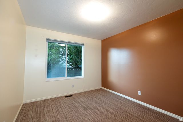 5939 S NOBLE OAKS CIR, Murray, UT 84123