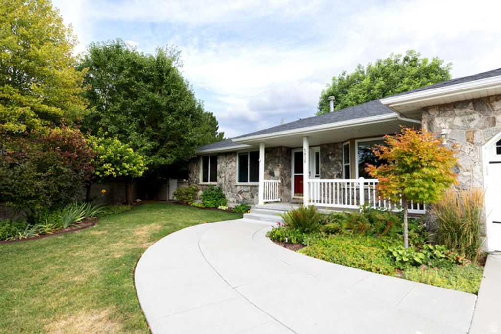 5939 S NOBLE OAKS CIR, Murray, UT 84123 — photo 3