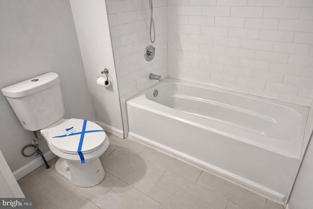 423 W JACKSON AVE, Magnolia, NJ 08049