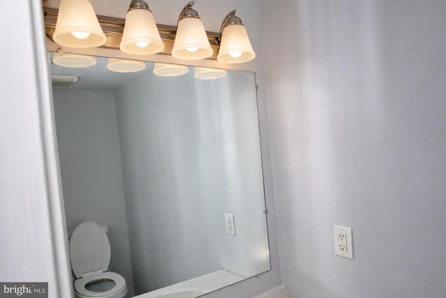 423 W JACKSON AVE, Magnolia, NJ 08049