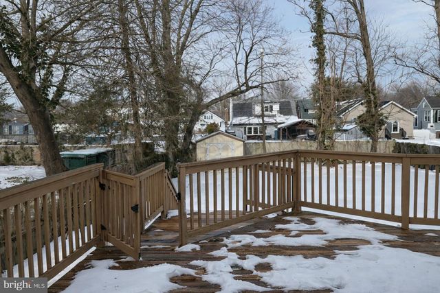 423 W JACKSON AVE, Magnolia, NJ 08049