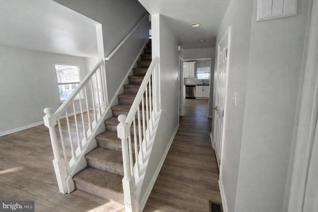 423 W JACKSON AVE, Magnolia, NJ 08049