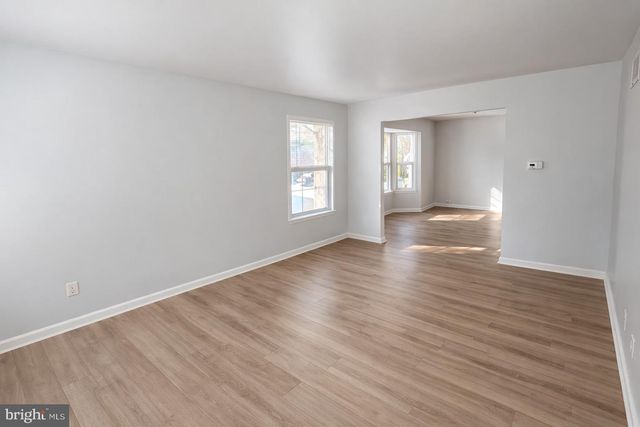 423 W JACKSON AVE, Magnolia, NJ 08049