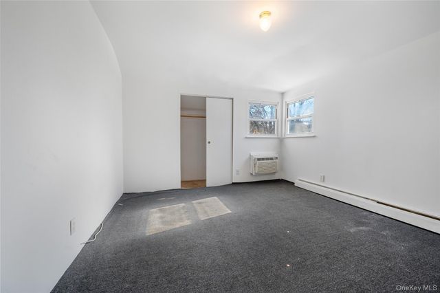 14989 253rd Street, Rosedale, NY 11422