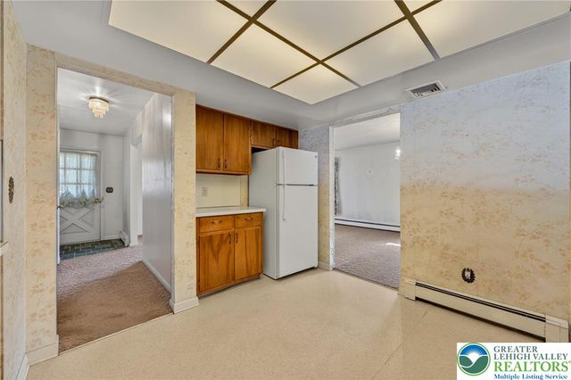 2765 Northampton Street, Palmer Twp, PA 18045