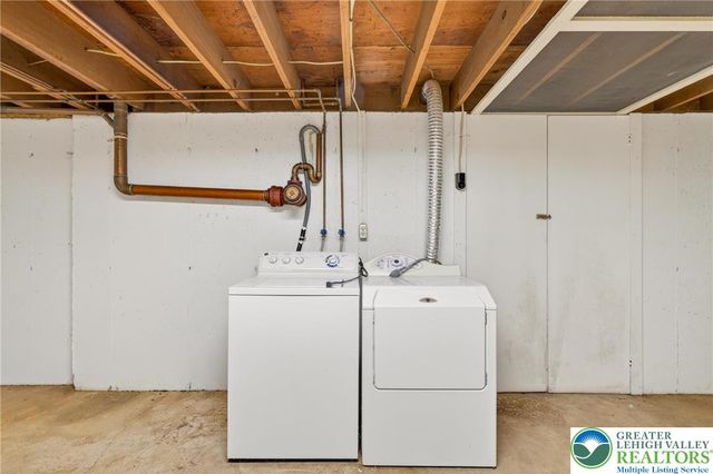 2765 Northampton Street, Palmer Twp, PA 18045