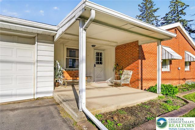 2765 Northampton Street, Palmer Twp, PA 18045