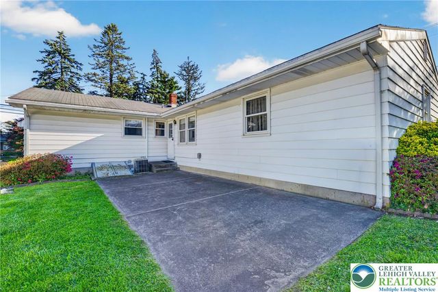 2765 Northampton Street, Palmer Twp, PA 18045