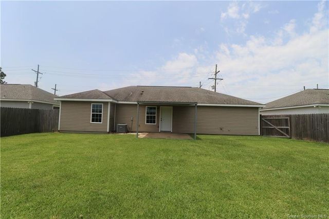 830 N Grace Street, Lake Charles, LA 70615