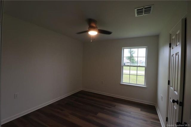 830 N Grace Street, Lake Charles, LA 70615