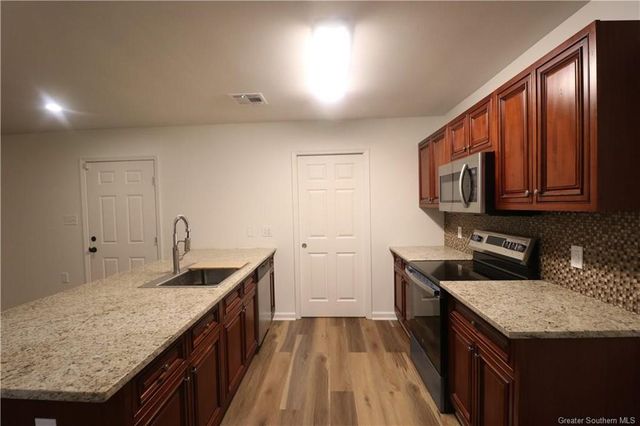 830 N Grace Street, Lake Charles, LA 70615