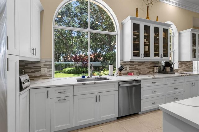 1048 DIAMOND HEAD Way, Palm Beach Gardens, FL 33418