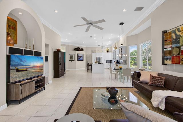 1048 DIAMOND HEAD Way, Palm Beach Gardens, FL 33418