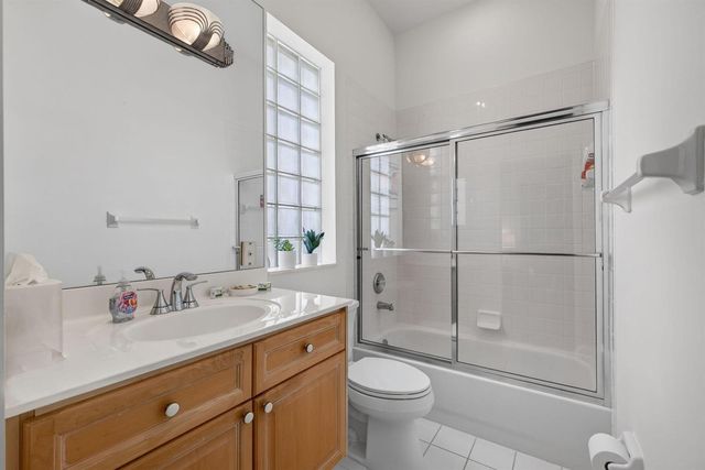 1048 DIAMOND HEAD Way, Palm Beach Gardens, FL 33418