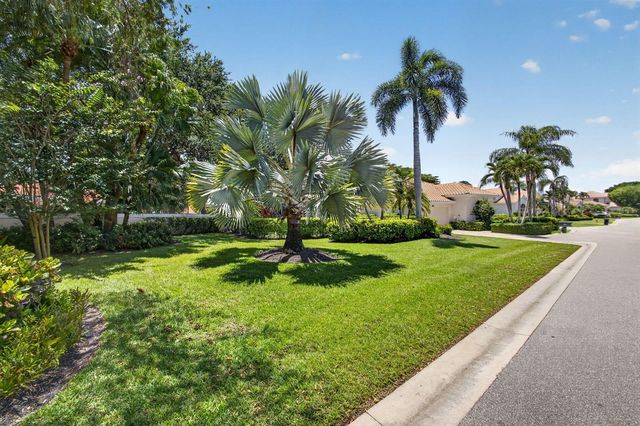 1048 DIAMOND HEAD Way, Palm Beach Gardens, FL 33418