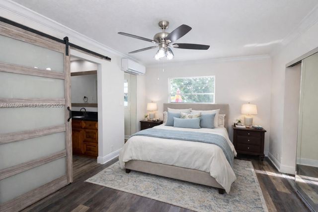 4480 NW 61st St, North Lauderdale, FL 33319