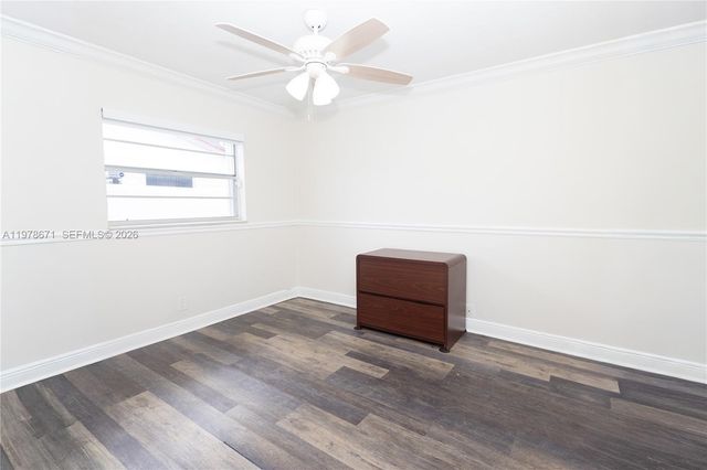 4480 NW 61st St, North Lauderdale, FL 33319