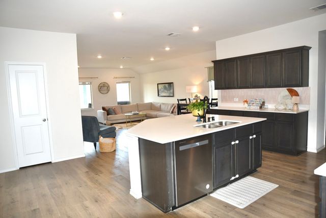 6440 Water Rapids Drive, Princeton, TX 75407