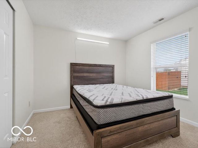 8625 Baypointe Drive, Avon, IN 46123