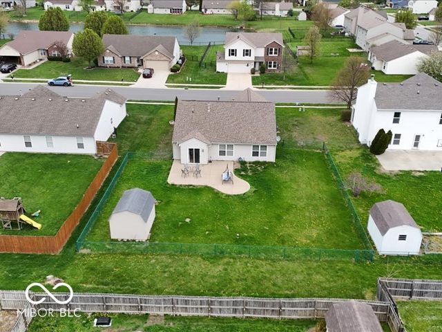 8625 Baypointe Drive, Avon, IN 46123